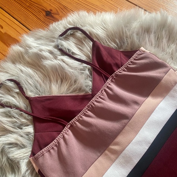 Agaci Color Block Body-con Dress - Picture 4 of 6